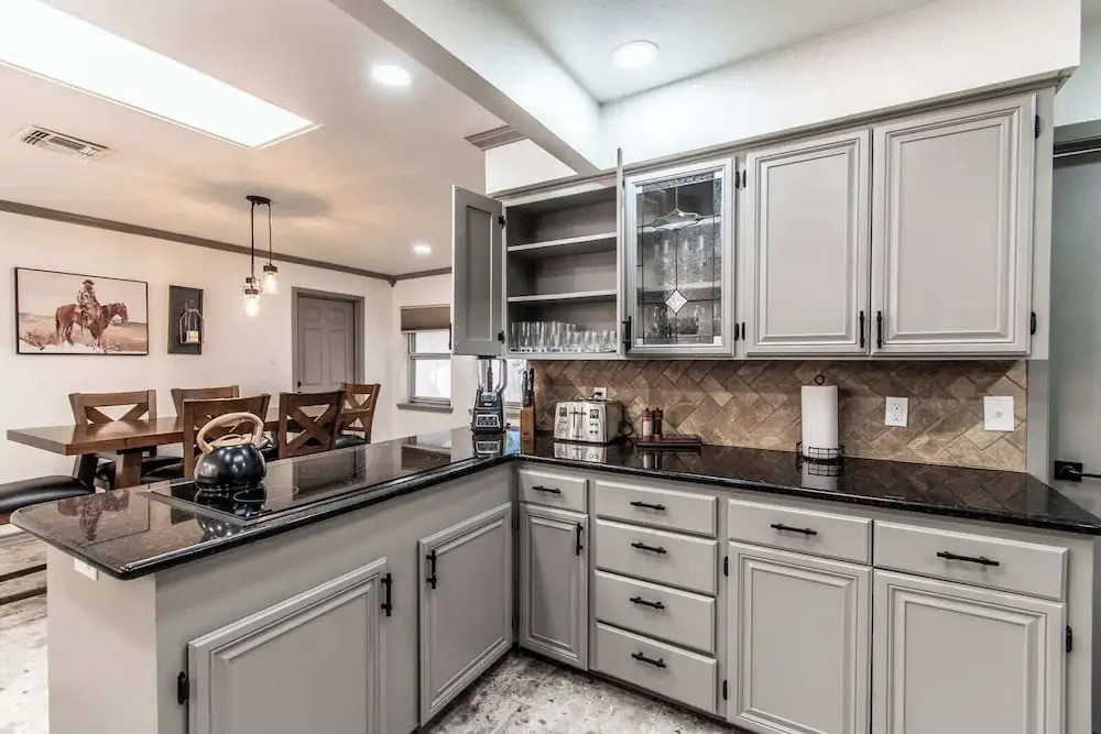 Ocean Dr Sleeps 19 With Hot Tub & Game Room