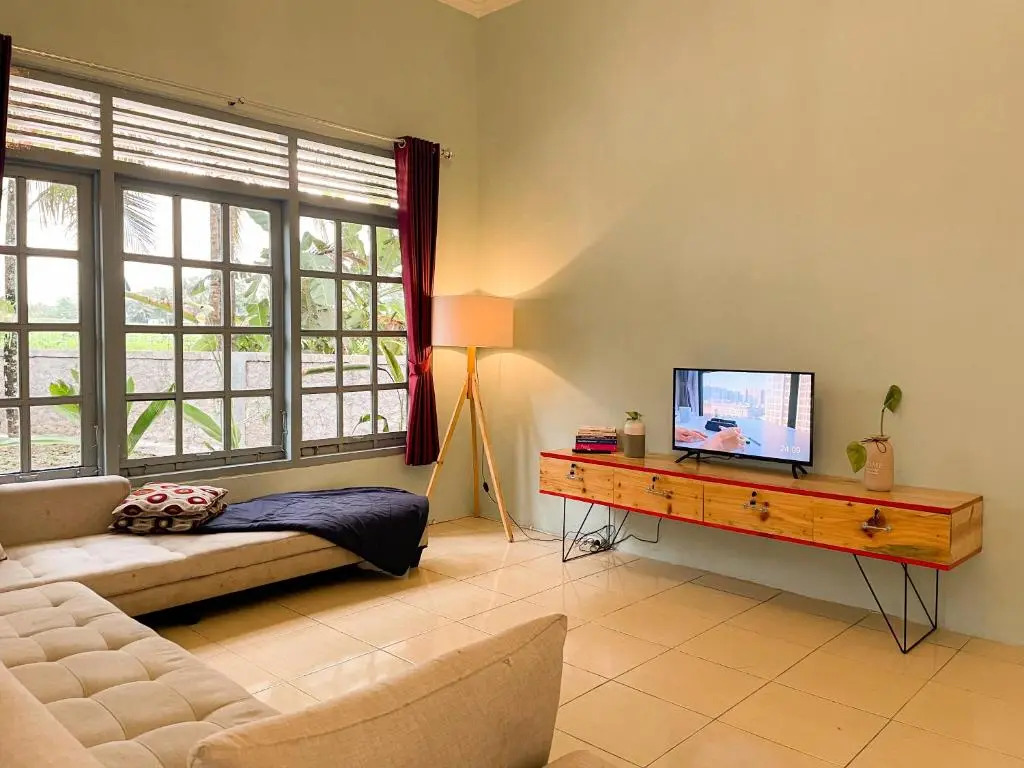 Villa Kamar Tamu Selomartani