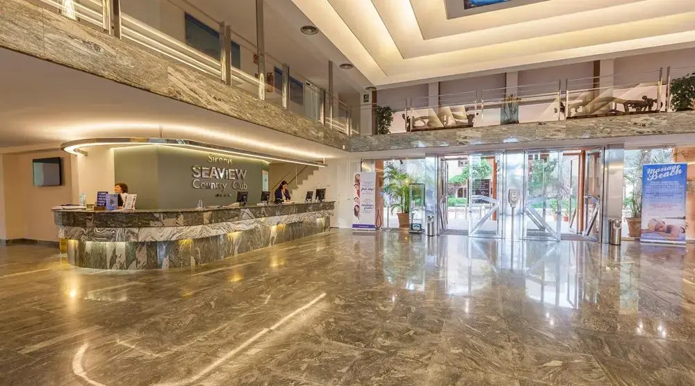 Sirenis Hotel Seaview Country Club