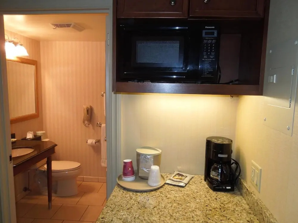 Rockville Centre Hotel - JFK Airport