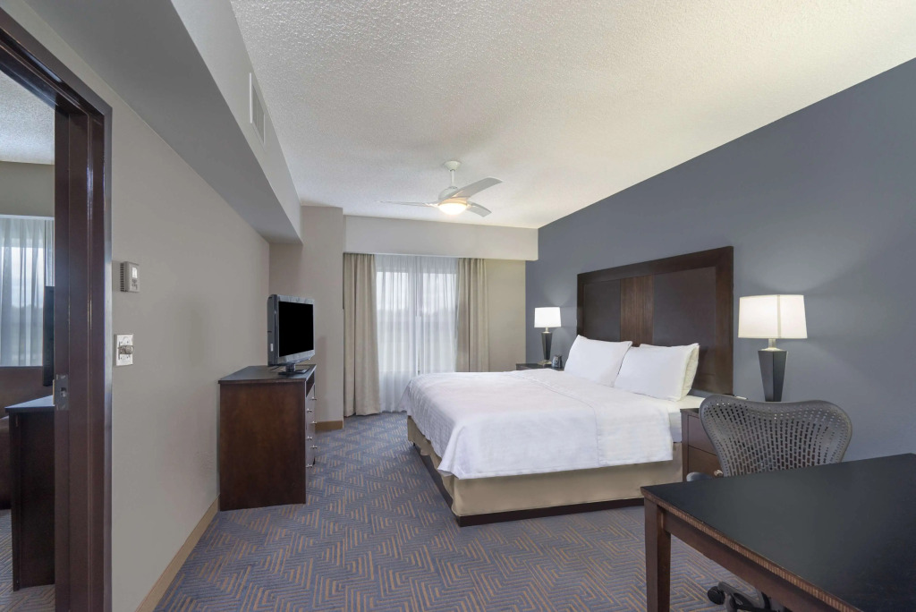 Homewood Suites by Hilton Louisville-East