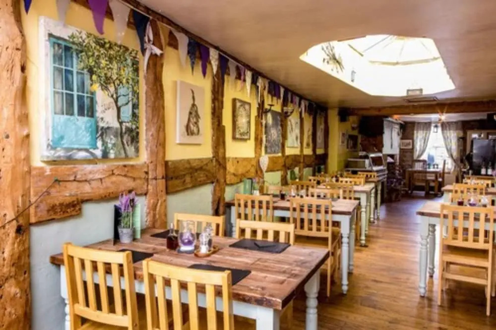 The George Hotel
