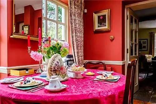 Brooklawn House Bed and Breakfast