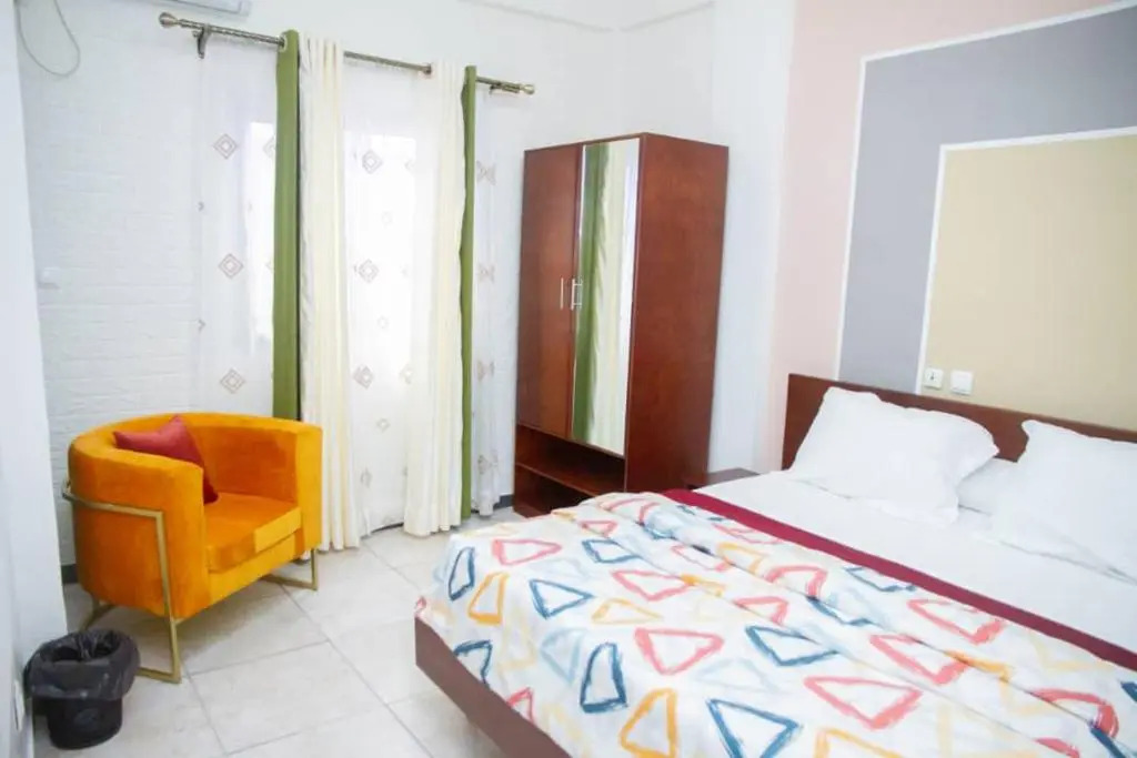 ABT Apartments Bonapriso-7Mins From Airport
