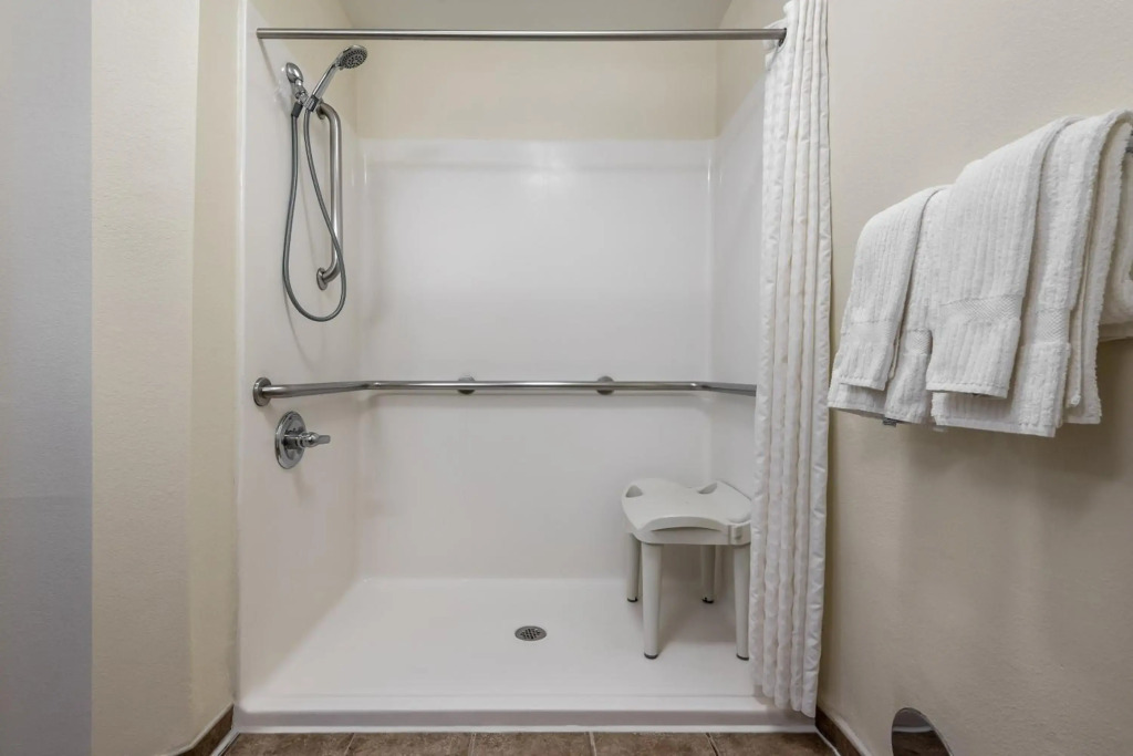 Candlewood Suites Sterling by IHG