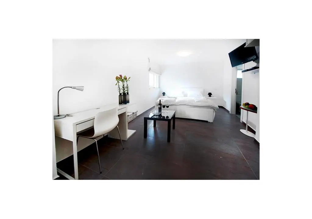 Boutique Apartment "Facing the Sea"