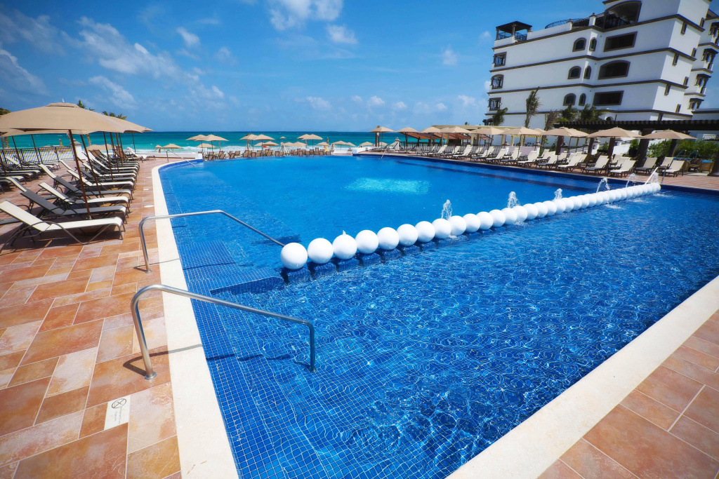 Holiday Inn Club Vacations Grand Residences All Inclusive