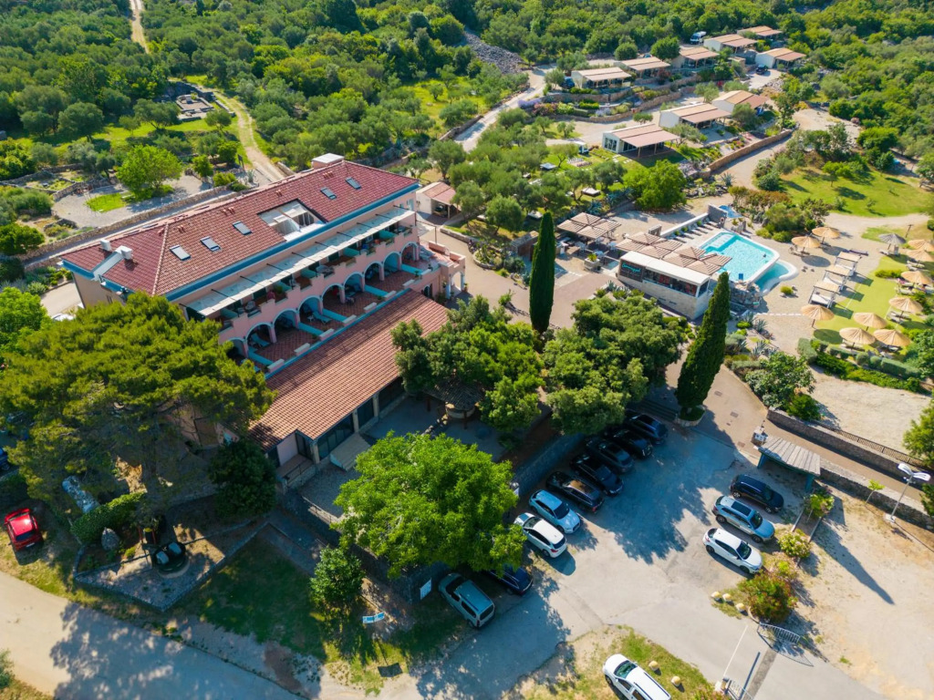Hotel Kanajt