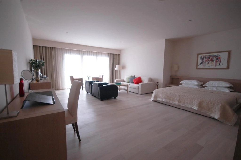 Lvzz Hotel