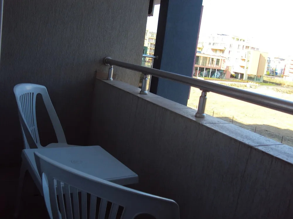 Sun City Apartments