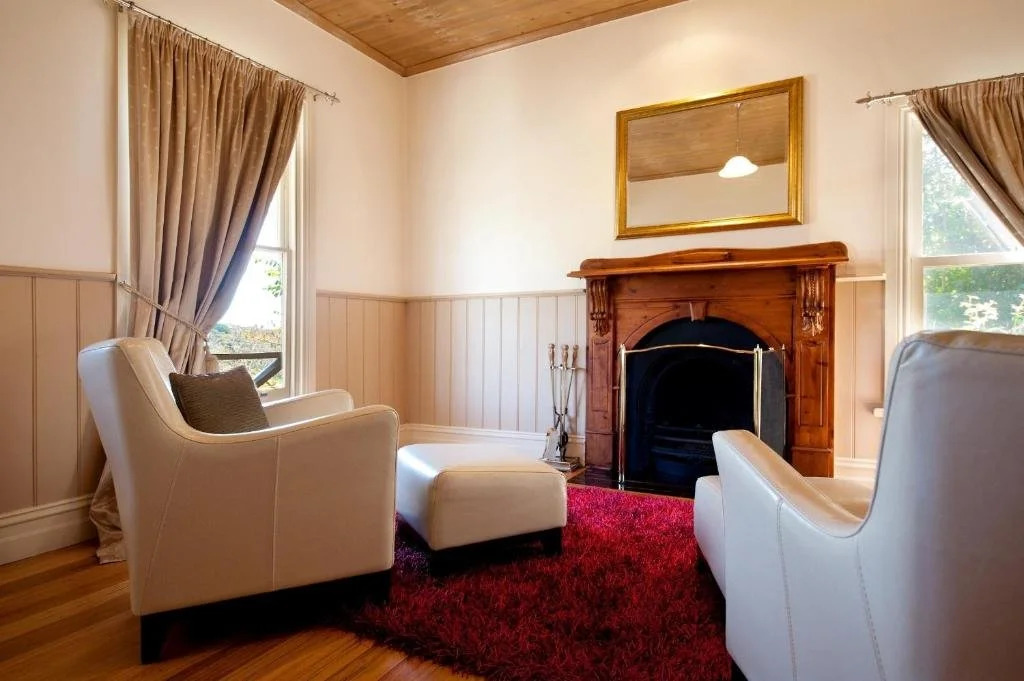 Ravenswood- elegance and old world charm
