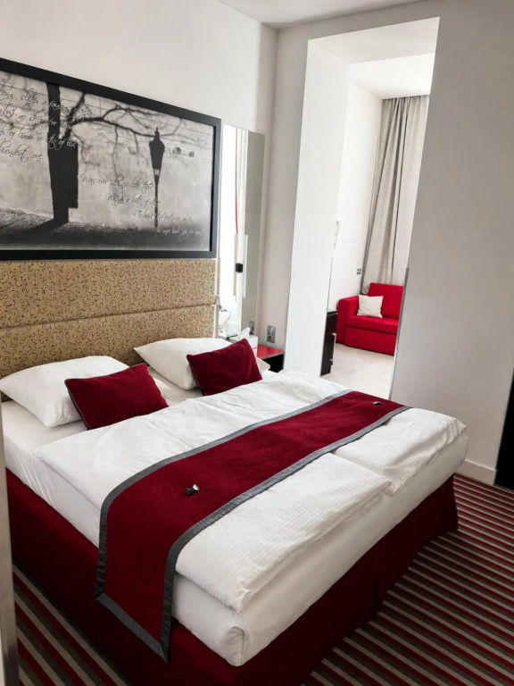 Red & Blue Design Hotel Prague