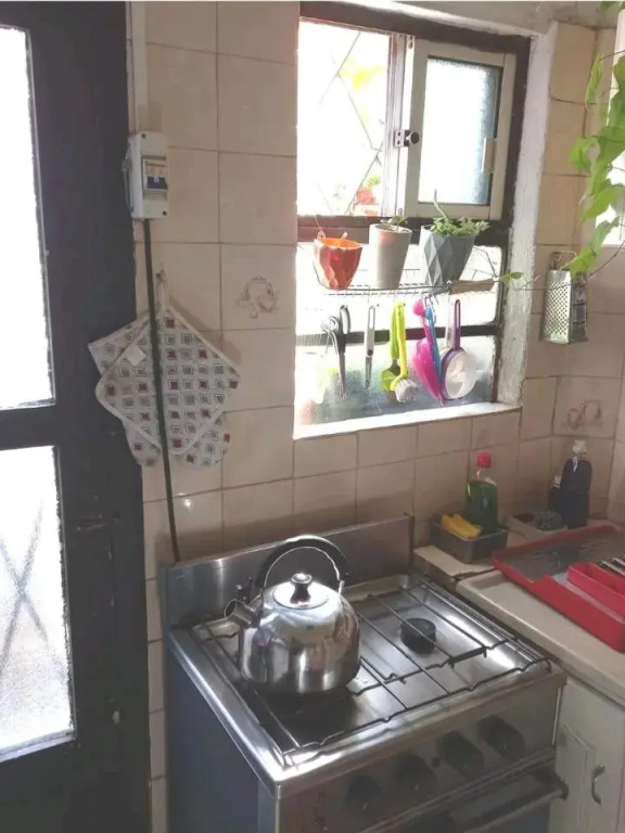 Cálido apartamento a 8 cuadras del mar y a 3 de 18 Julio Hay una gatita