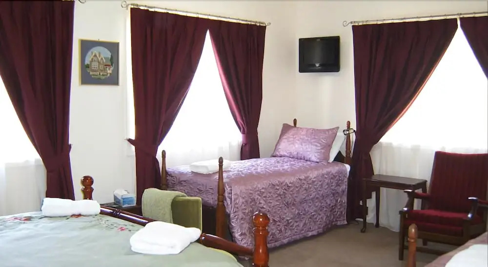 Gloucester on Avon Bed & Breakfast