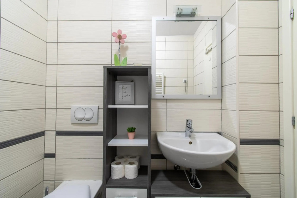 Flexible SelfCheckIns 31 - Zagreb - Garage - Loggia - New