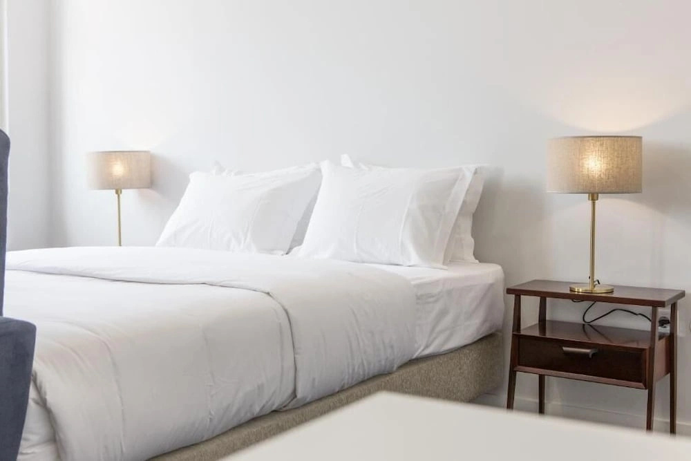 ML Apartments Republic