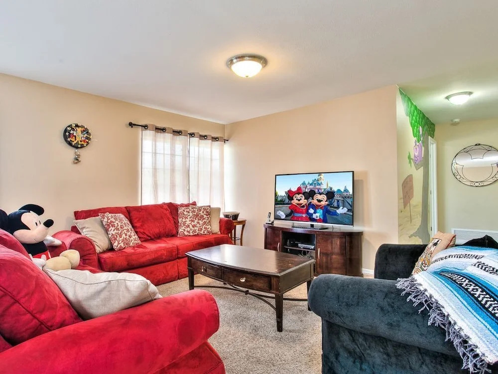 Treasure Island 4 Bedrooms 2.5 Bathrooms Home