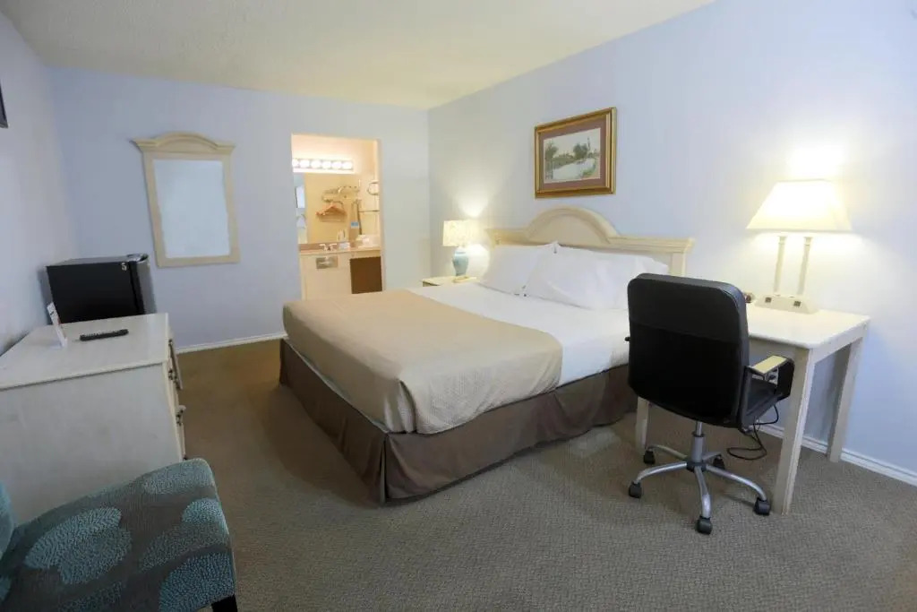 Victoria Palms Inn and Suites
