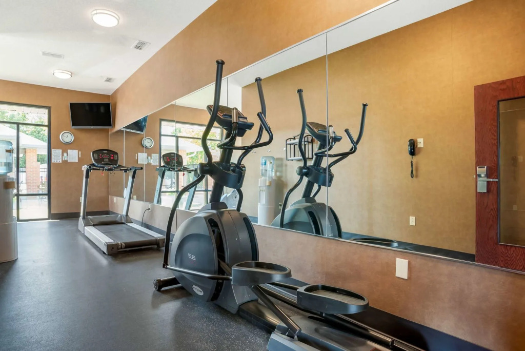 Best Western Plus Two Rivers Hotel & Suites