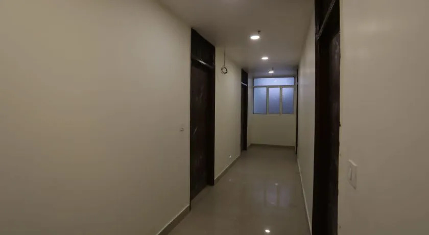 Hotel Square World