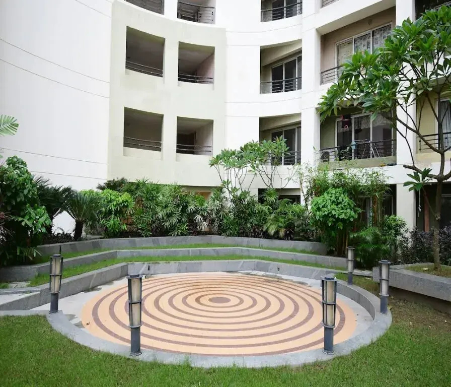The Xen Suites