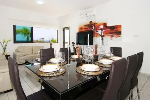 Holiday home 4 bedrooms 3 bathrooms - Protaras