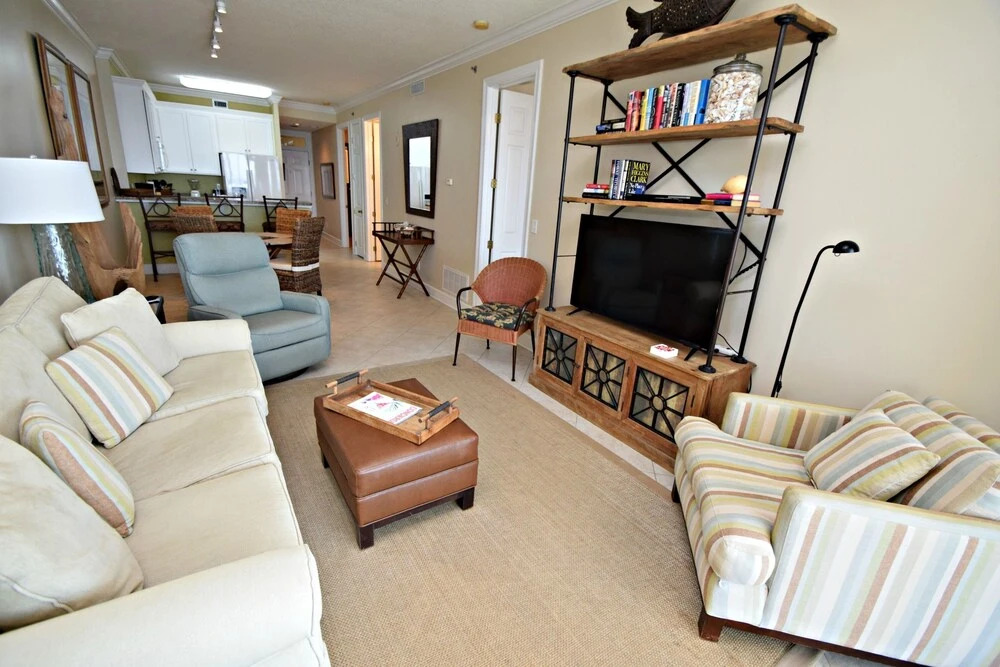 Island Royale P505 2 Bedroom Condo