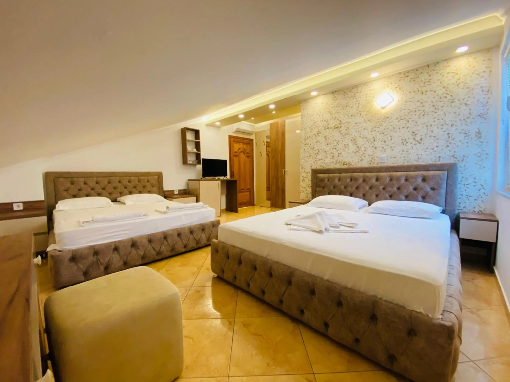 Apart Hotel Llolla