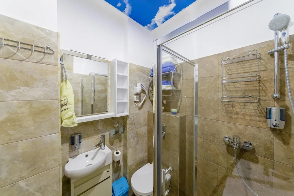 Luxury Harmonia Apartments