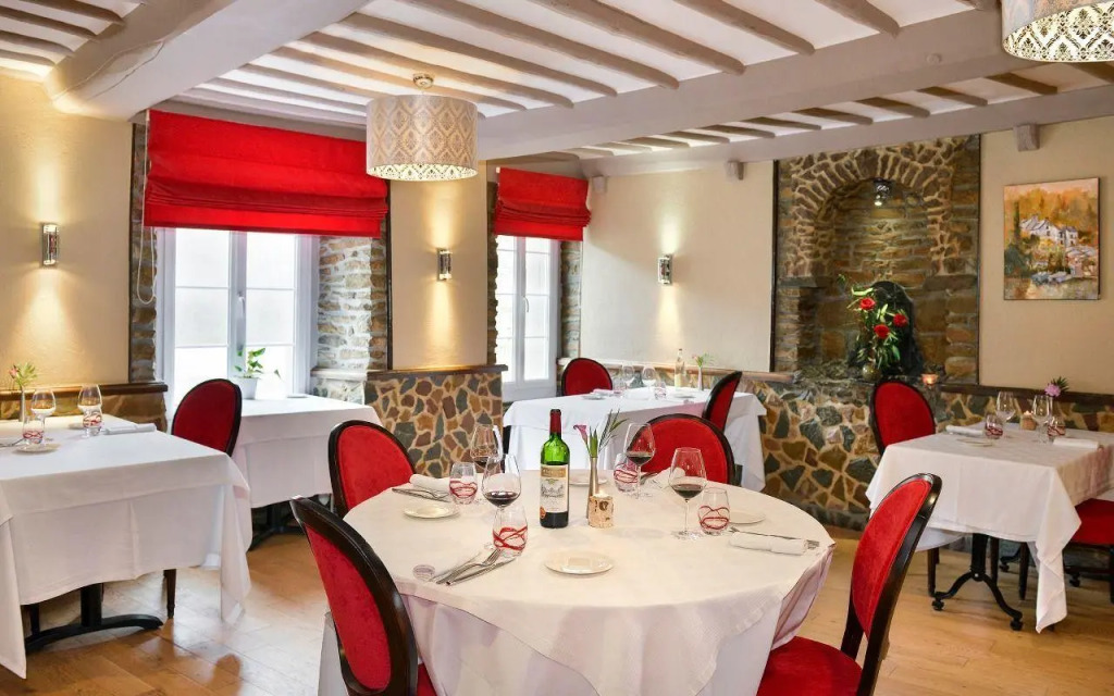 Logis Hotel Spa Restaurant Au Site Normand