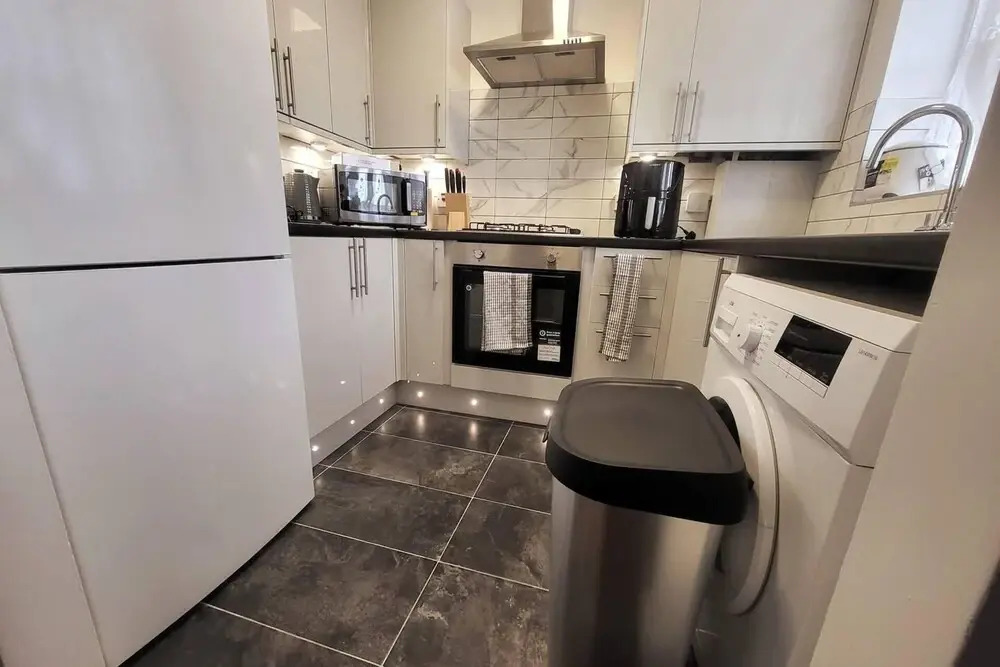 Immaculate 2-bed House in London