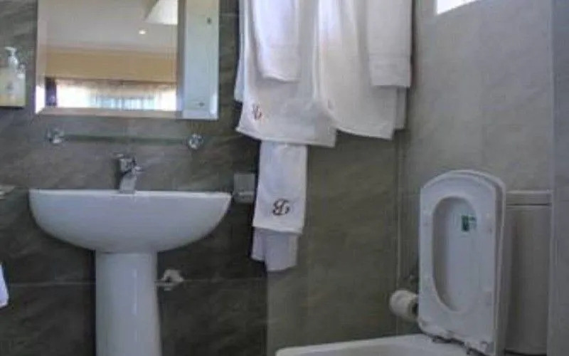 Brownie's Guest House