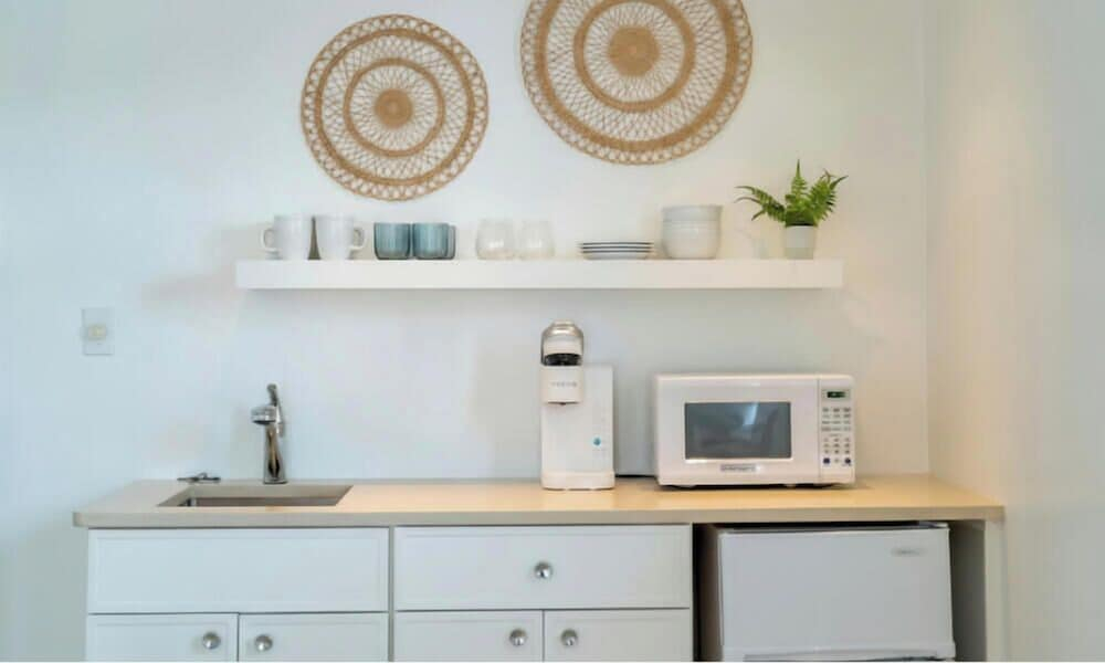 931 Beach Guest House