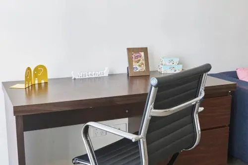 Convenient & Modern 1 Bed Apartment Docklands