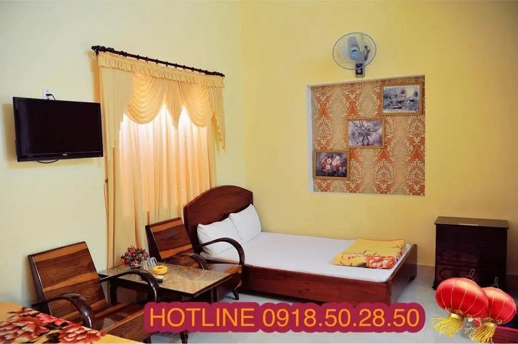 Thiên Hoàng Hotel