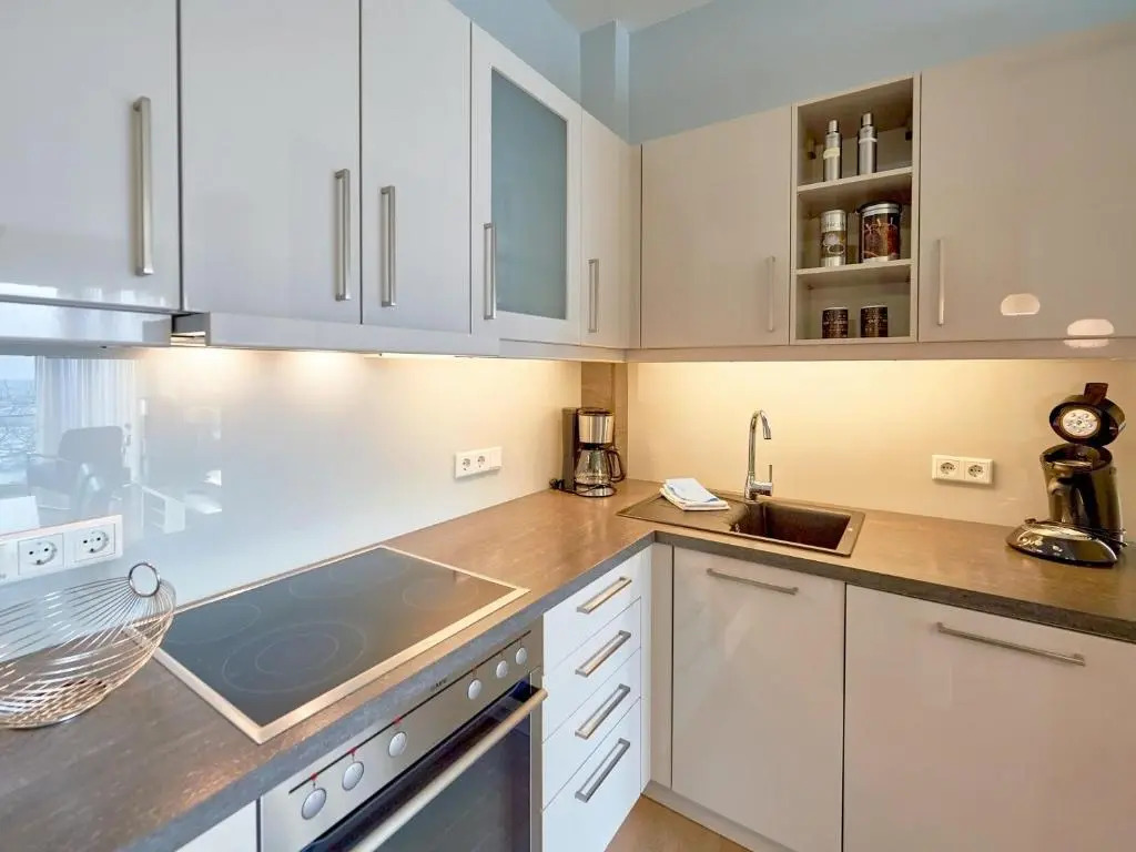 Ostseeresidenz Sassnitz - WG 18 mit Kamin, Sauna, Terrasse, Meerblick