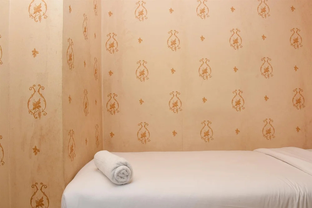 Homey And Modern 2Br At Menteng Square Apartment