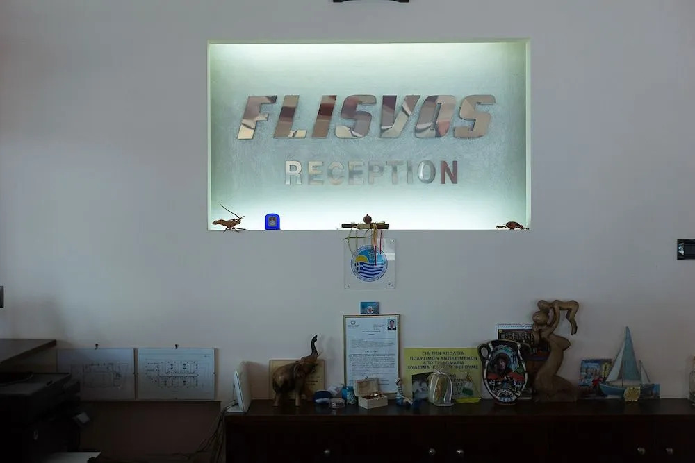 Flisvos Rooms