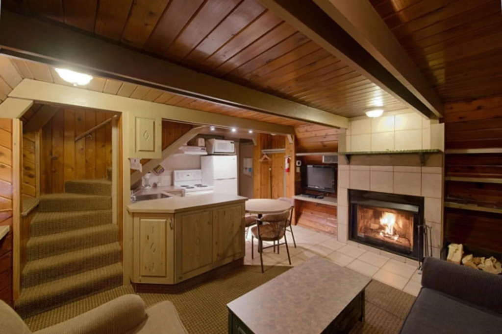 Douglas Fir Resort & Chalets