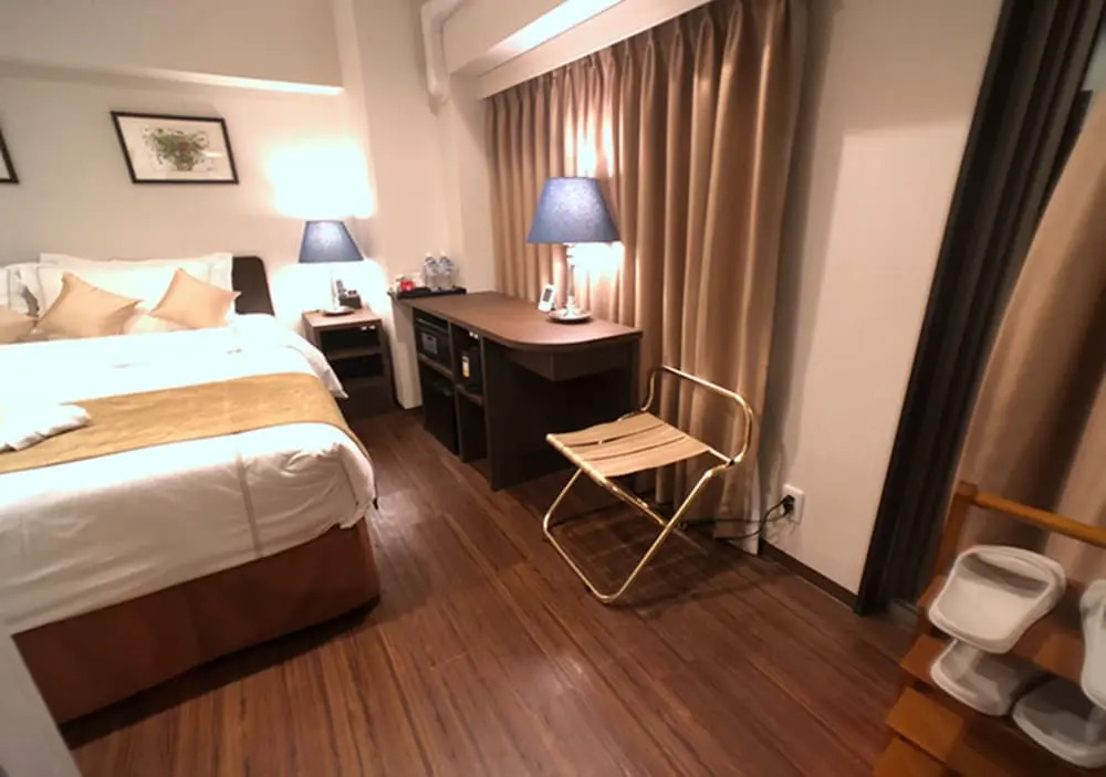 Le Tour Hotel Akihabara Ekimae 楽途ホテル秋葉原駅前店