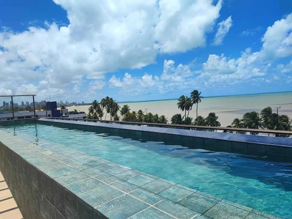 Flat 110-FM20 na praia de Cabo Branco