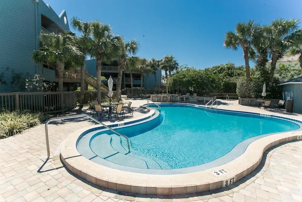 Hibiscus C102 [2/2] Free Activities! & Oceanview Wifi 3 Pools
