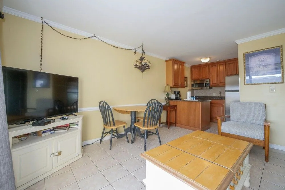 318 Breakers - 1 Br Villa