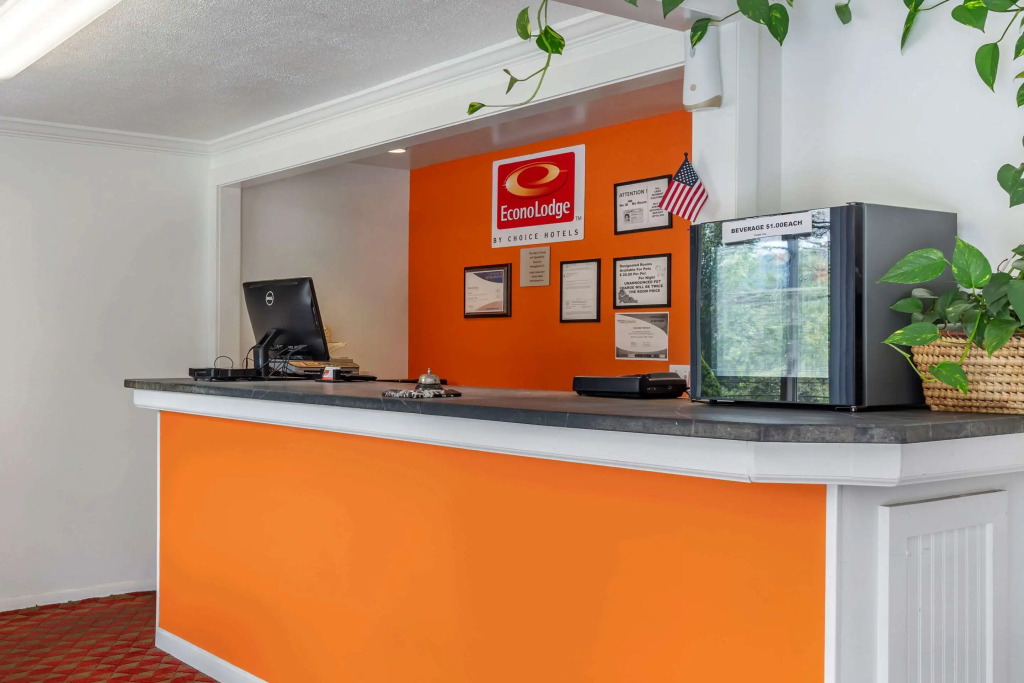 Econo Lodge Lee - Great Barrington