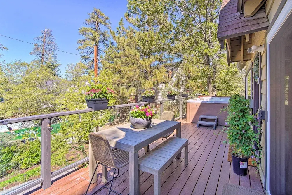 Chic Lake House w/ Furnished Deck & Hot Tub!