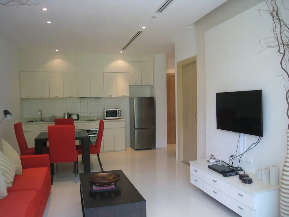 Modern and Cozy 1BR-APT by PIPS