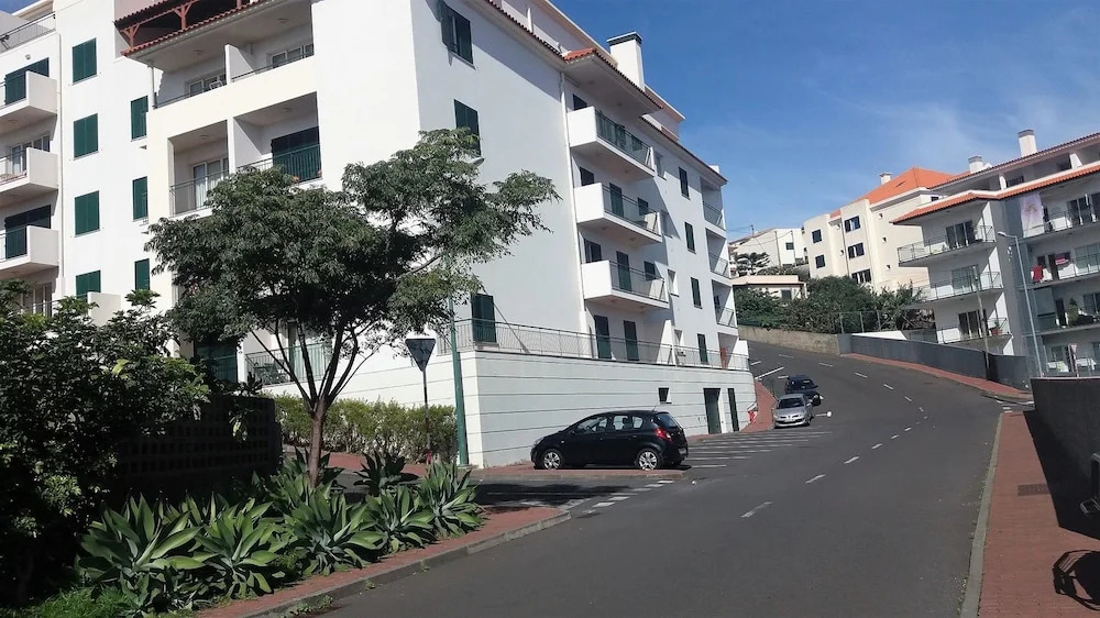 Sea View Apartment
