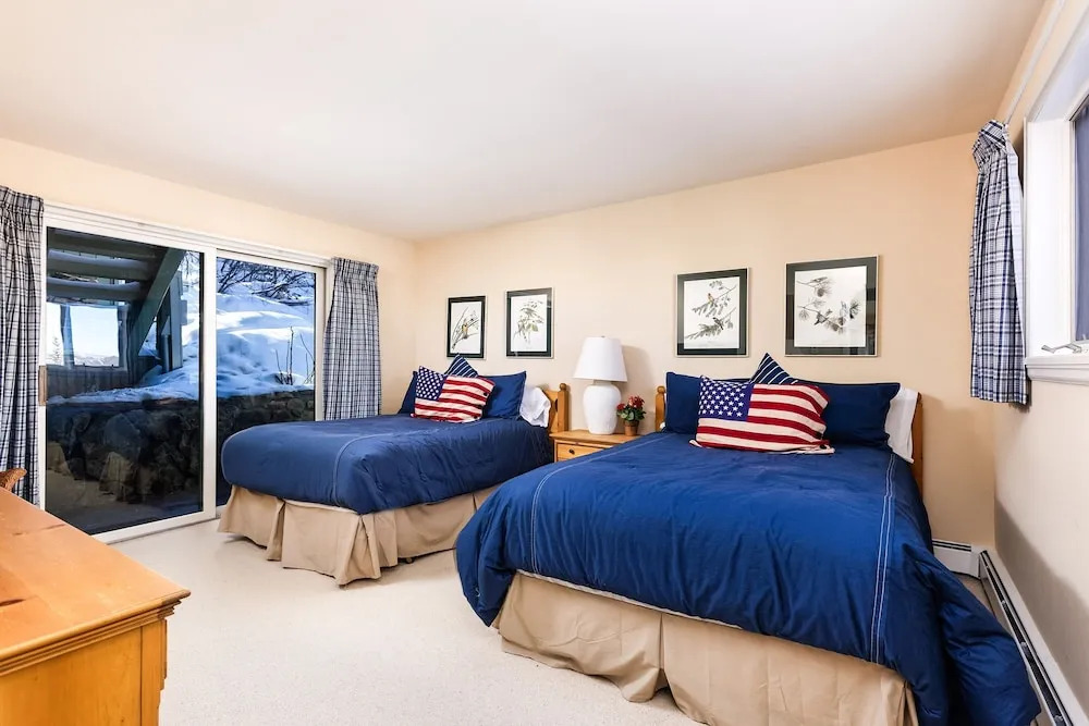 Snowmass Home with Hot Tub, Decks & Mountain Views - 921 by RedAwning