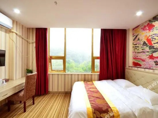 Fengyi Fashion Hotel