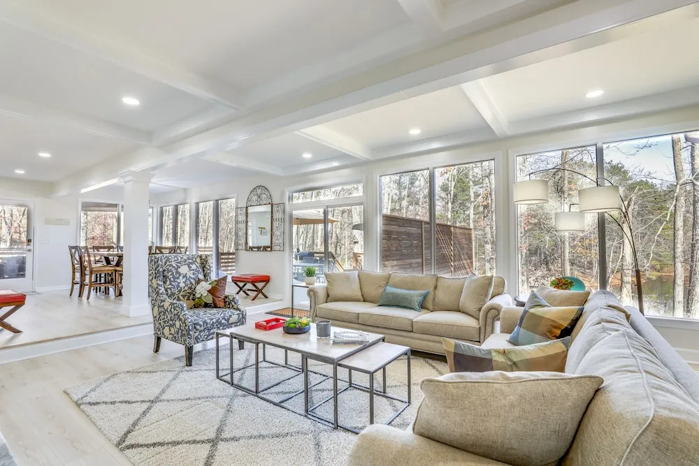 Stylish Marietta Home w/ Deck - Near Truist Park!